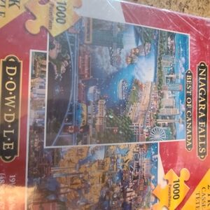 Niagara Falls 1000-Piece Jigsaw Puzzle - Red Box